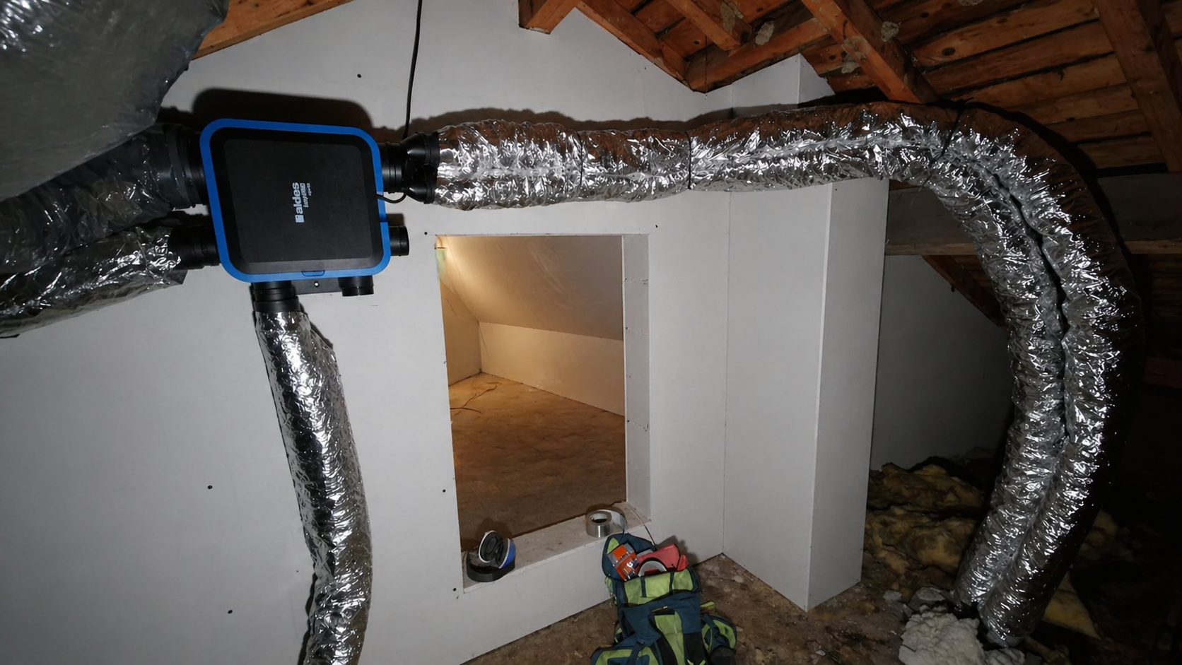 Climatisation gainable installée dans les combles à Bron — Solea